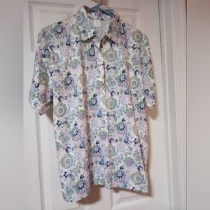 Leon Levin size Large flower tee